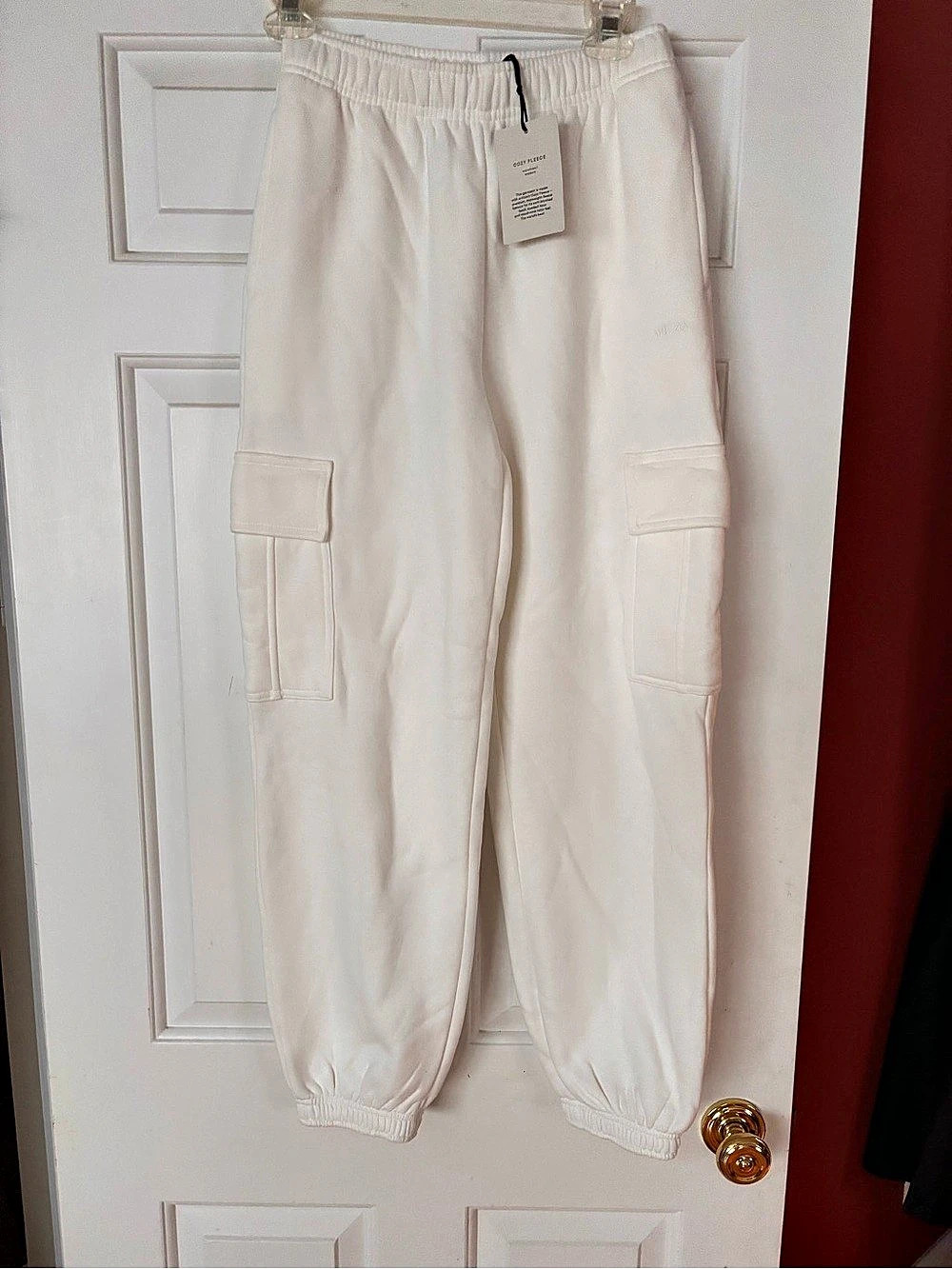 Aritzia Cozy Fleece Mega Cargo Sweatpant White 2XS